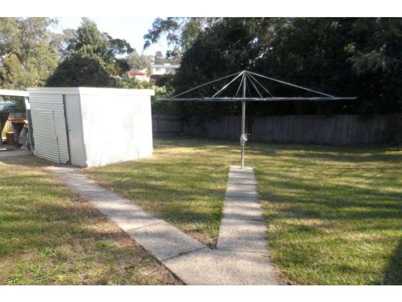 15 Queenborough Street, Nowra NSW 2541