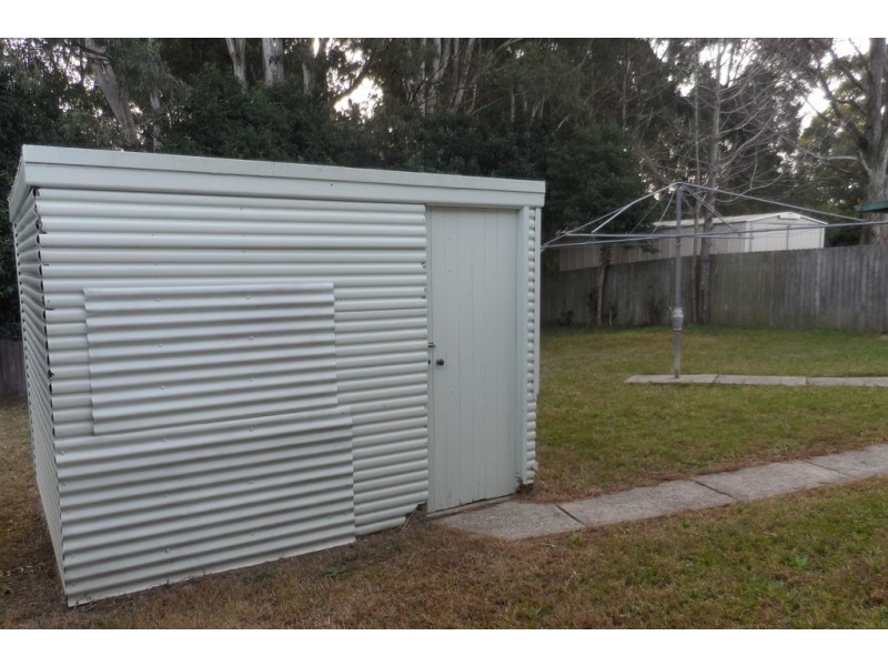 15 Queenborough Street, Nowra NSW 2541