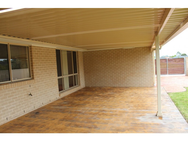 6 Liberty Road, Worrigee NSW 2540