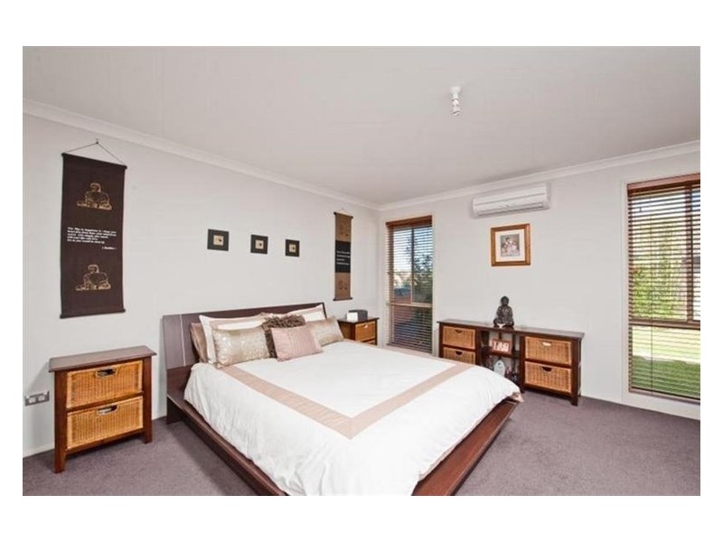 21 Carrington Park Drive, Nowra NSW 2541