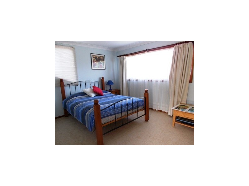 11 Garlies Close, Vincentia NSW 2540