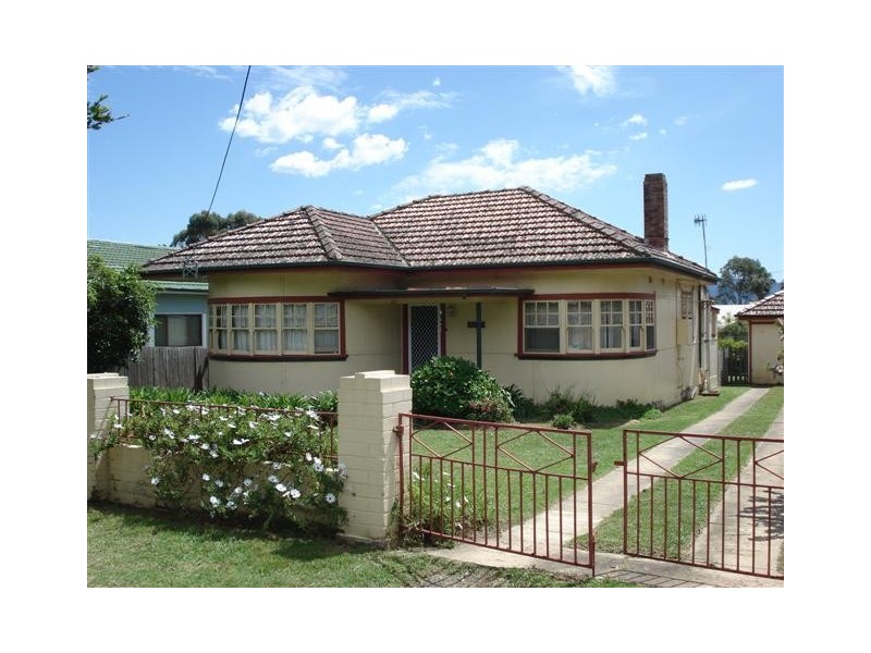 127 Plunkett Street, Nowra NSW 2541
