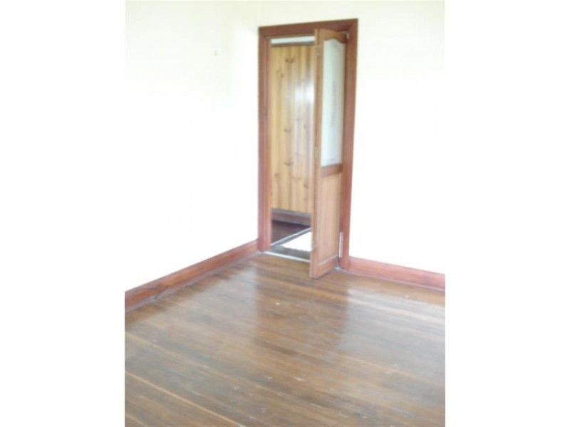 127 Plunkett Street, Nowra NSW 2541