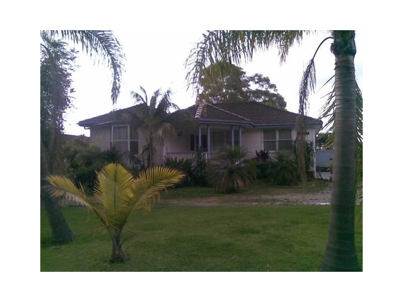 89 HILLCREST AVENUE, South Nowra NSW 2541