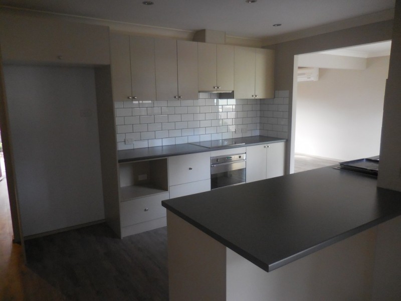 3 Yalwal Road, West Nowra NSW 2541