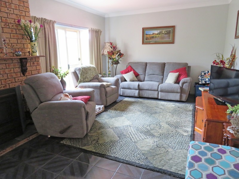 20 PENGUINS HEAD ROAD, Culburra Beach NSW 2540