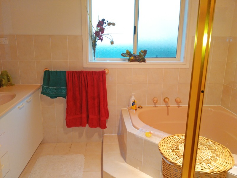 20 PENGUINS HEAD ROAD, Culburra Beach NSW 2540