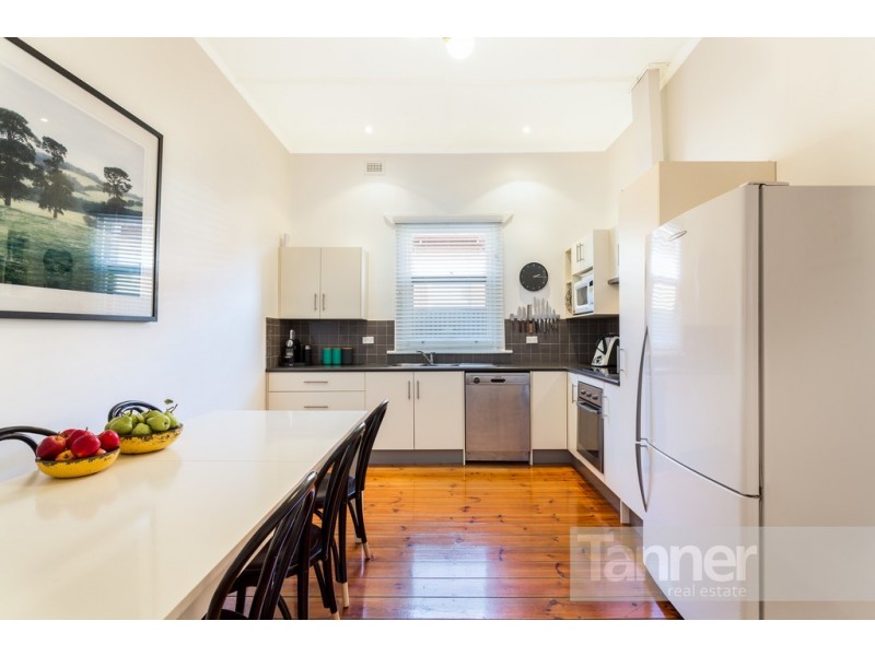 27A Farnham Road, Keswick SA 5035