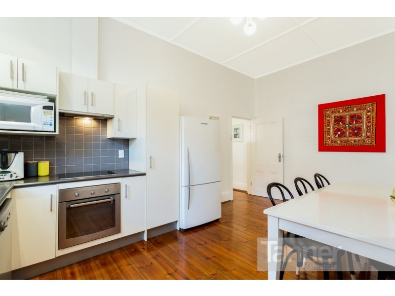 27A Farnham Road, Keswick SA 5035