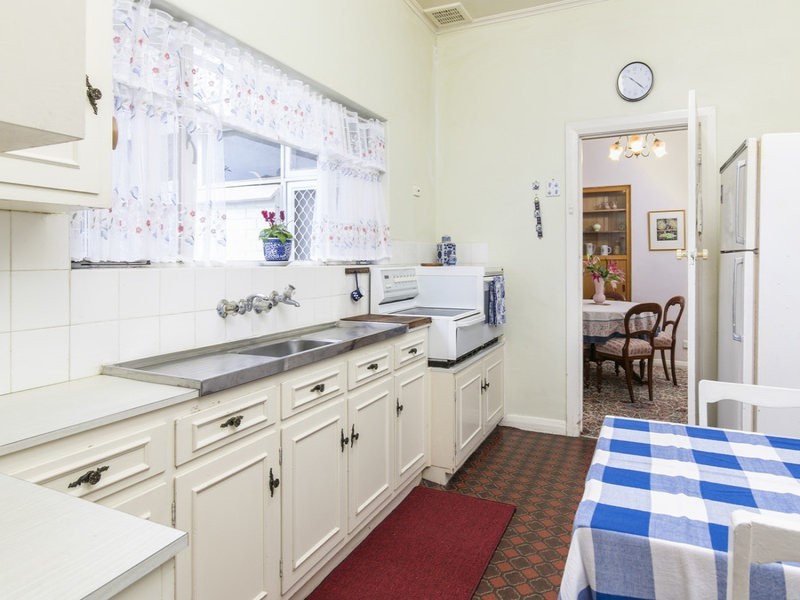 42 Ferguson Ave, Myrtle Bank SA 5064