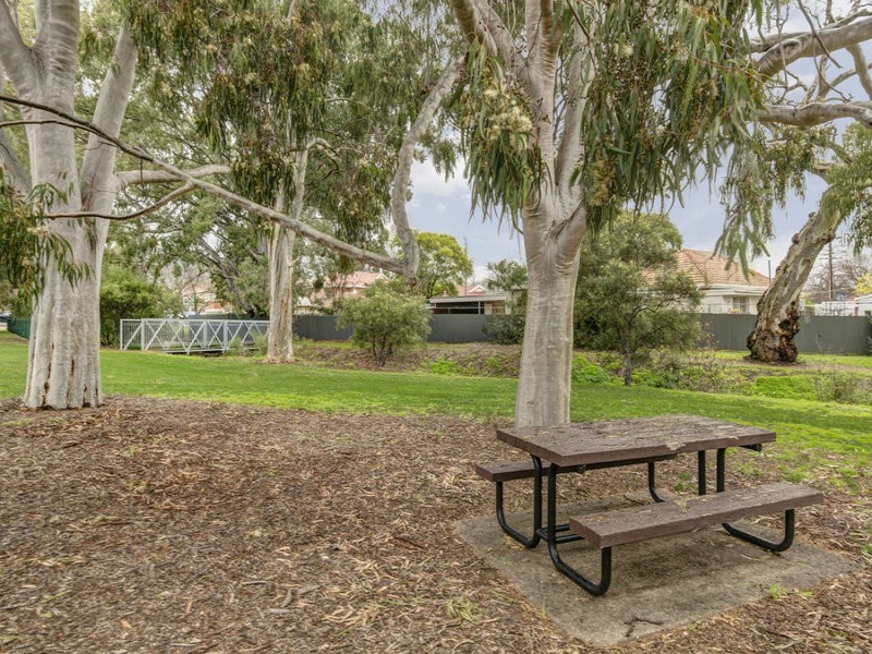 42 Ferguson Ave, Myrtle Bank SA 5064