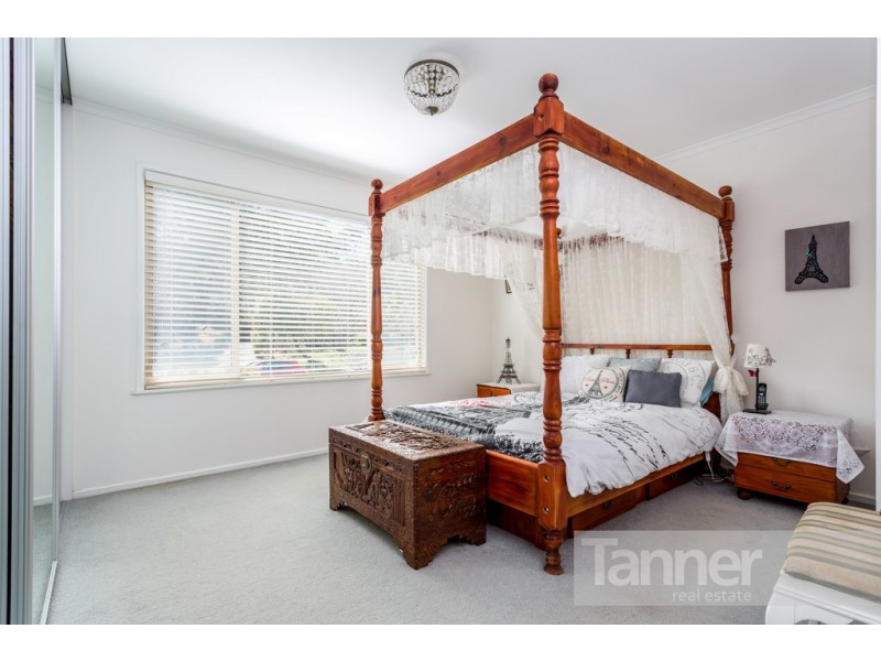 35 Meadow Avenue, Hawthorndene SA 5051