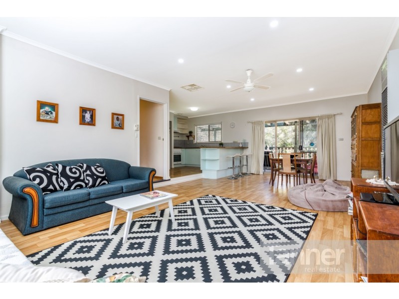 35 Meadow Avenue, Hawthorndene SA 5051