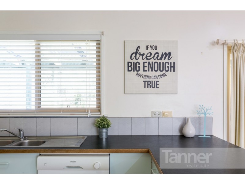 35 Meadow Avenue, Hawthorndene SA 5051