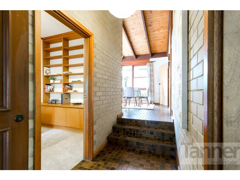 9 Hogarth Road, Panorama SA 5041