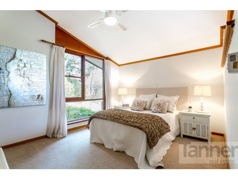 9 Hogarth Road, Panorama SA 5041