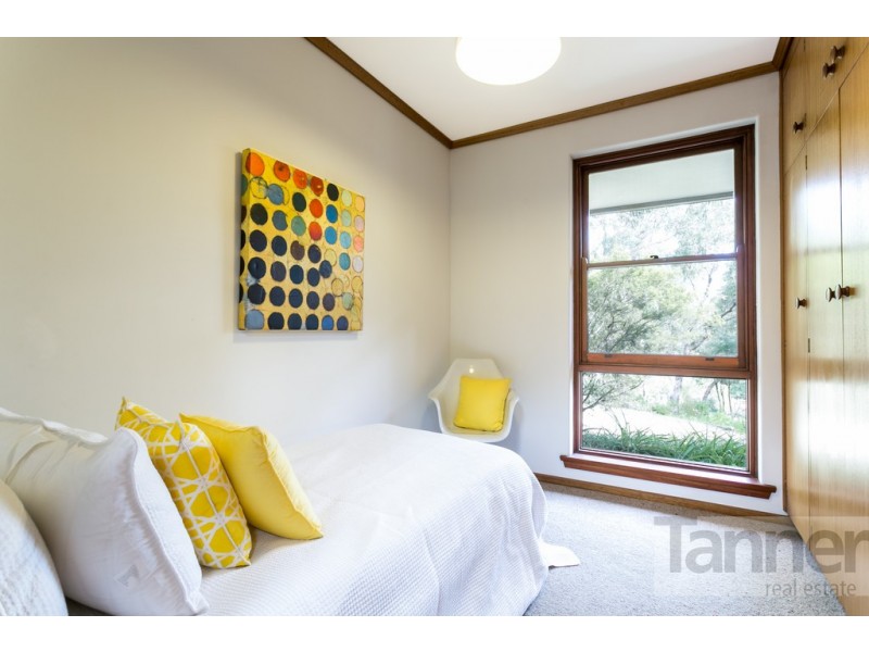 9 Hogarth Road, Panorama SA 5041