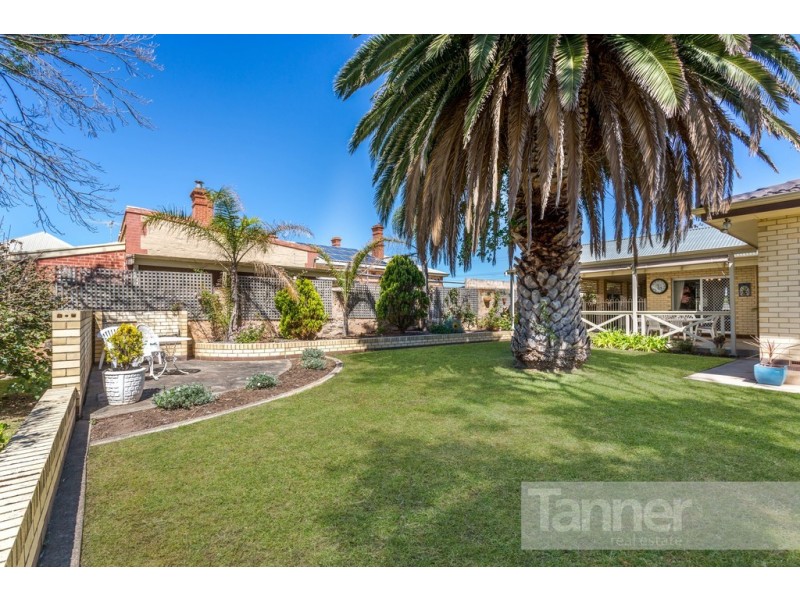 60 Downing Street, Hove SA 5048