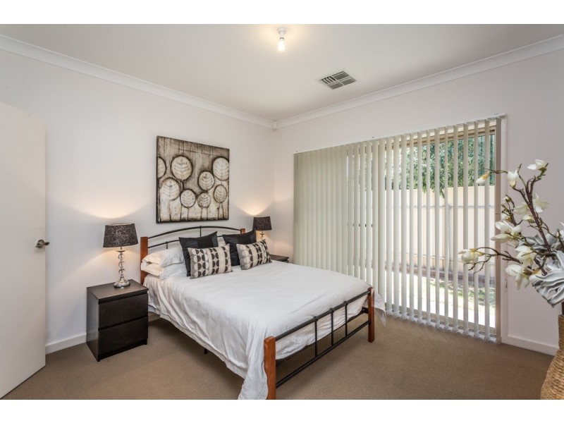 8 Crystal Avenue, St Marys SA 5042