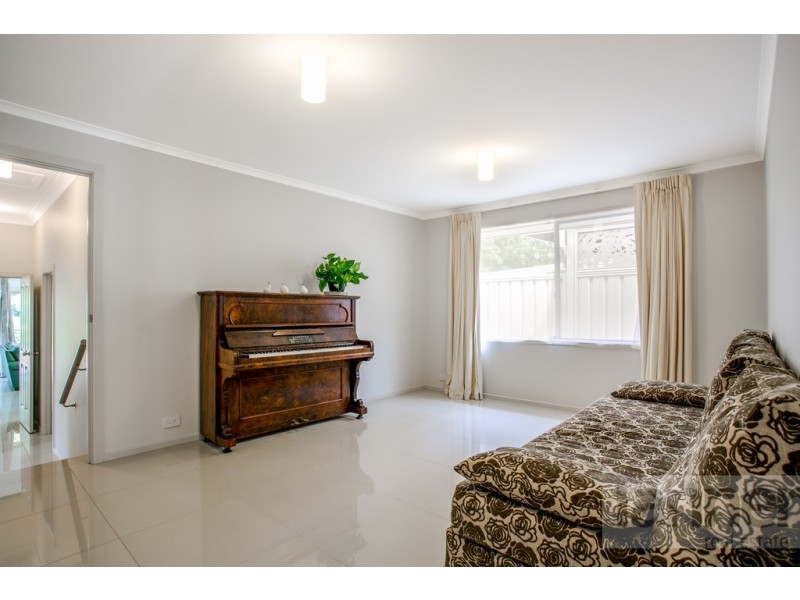 14A Hobart Crescent, Banksia Park SA 5091