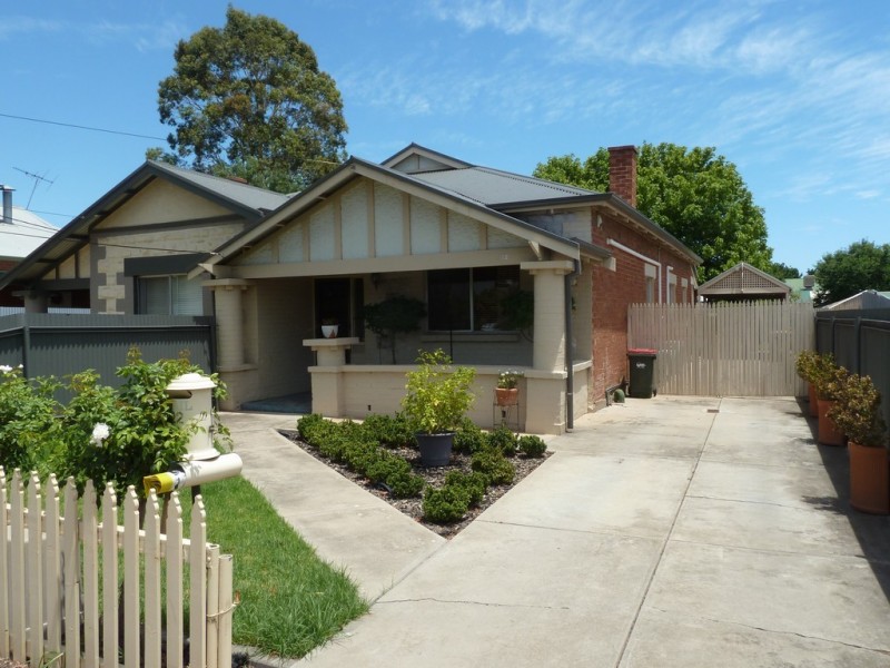 22 Farnham Road, Keswick SA 5035