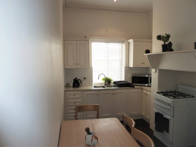 22 Farnham Road, Keswick SA 5035