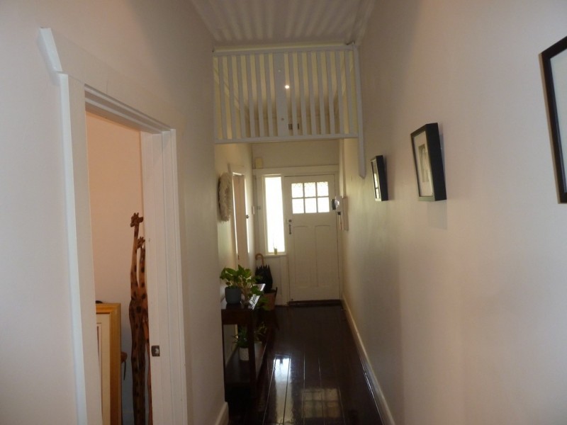 22 Farnham Road, Keswick SA 5035