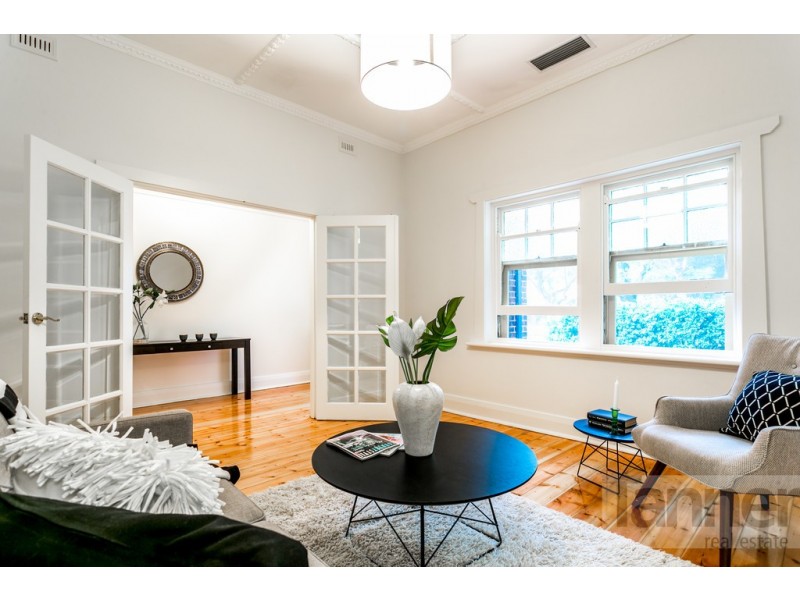 1 Leonard Terrace, Torrens Park SA 5062