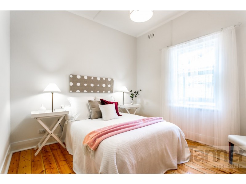 1 Leonard Terrace, Torrens Park SA 5062