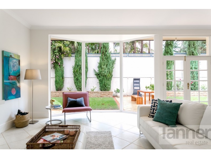 1 Leonard Terrace, Torrens Park SA 5062