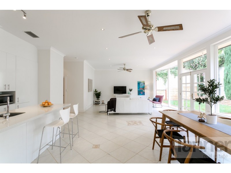 1 Leonard Terrace, Torrens Park SA 5062