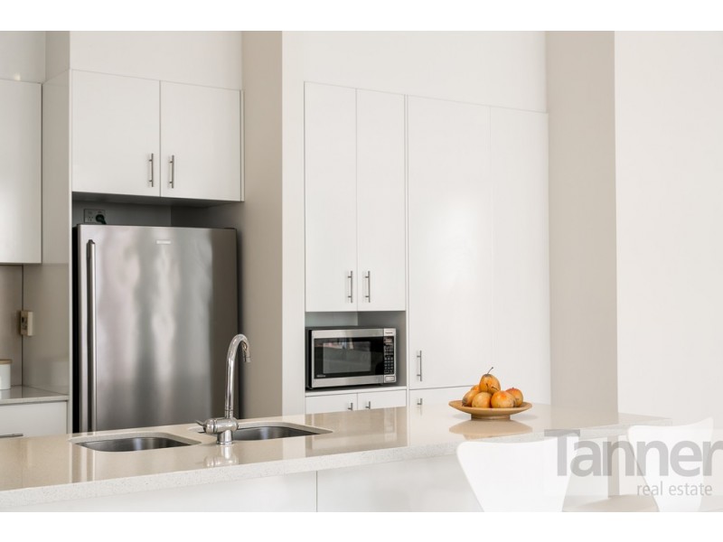 1 Leonard Terrace, Torrens Park SA 5062