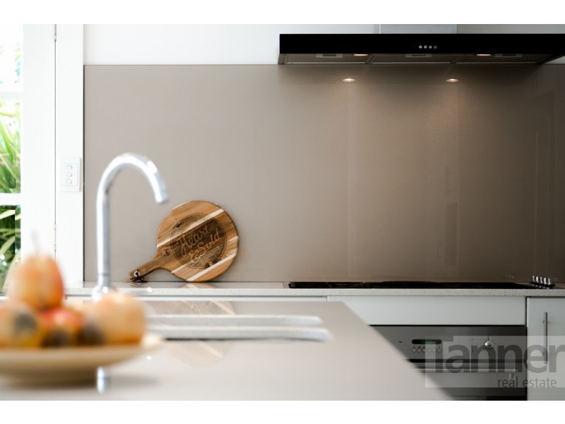 1 Leonard Terrace, Torrens Park SA 5062