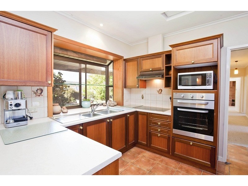 5 Protea Avenue, Coromandel Valley SA 5051