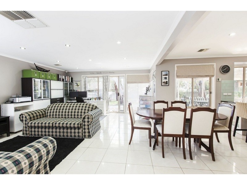 1 St Ives Way, Onkaparinga Hills SA 5163