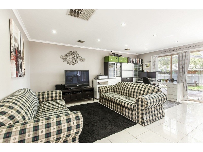 1 St Ives Way, Onkaparinga Hills SA 5163