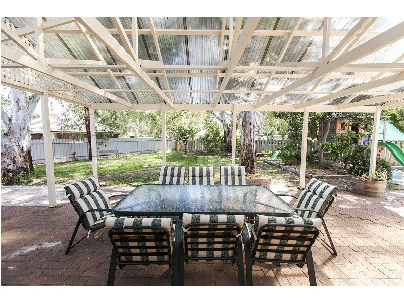 1 St Ives Way, Onkaparinga Hills SA 5163