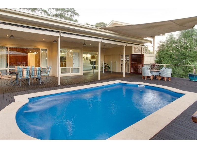 11 Lindsay Terrace, Belair SA 5052