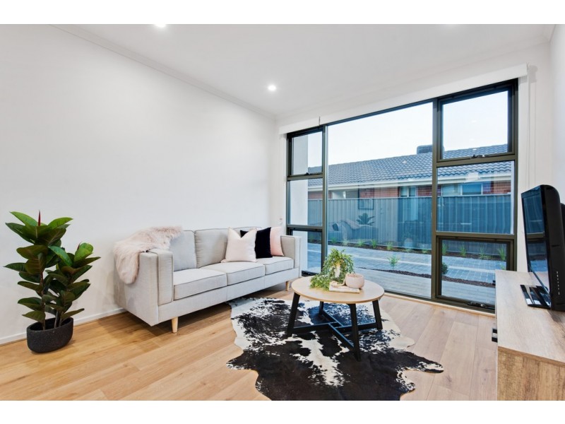 1 & 1a Jose Street, Melrose Park SA 5039