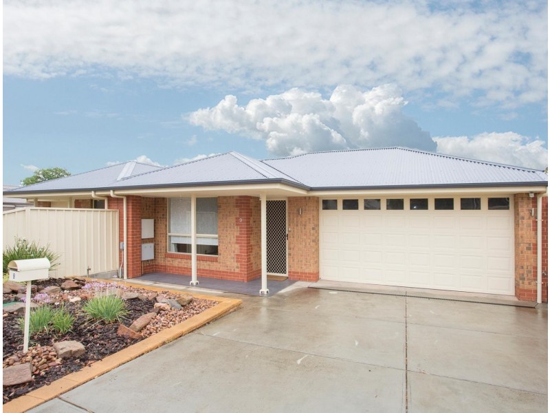 9 Scott Ave, Clovelly Park SA 5042