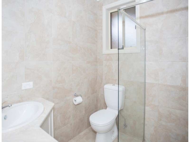 9 Scott Ave, Clovelly Park SA 5042