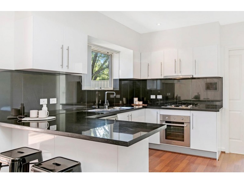 18B Quintus Tce, Dover Gardens SA 5048