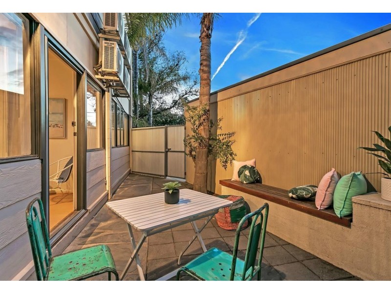 2/2 Owen Street, Plympton SA 5038