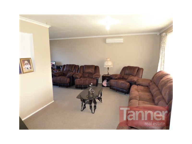 9 Andrew Court, Aberfoyle Park SA 5159