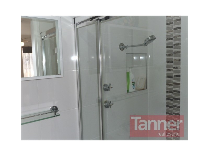 9 Andrew Court, Aberfoyle Park SA 5159