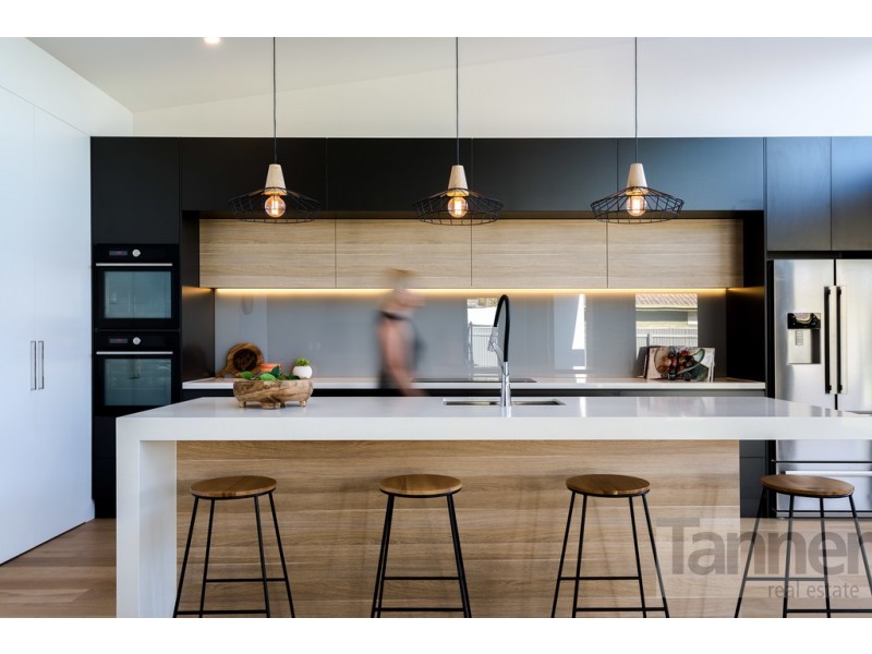 60 Aver Avenue, Daw Park SA 5041