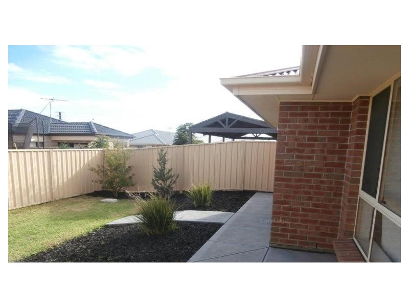 11 Trunnel Court, Seaford Meadows SA 5169