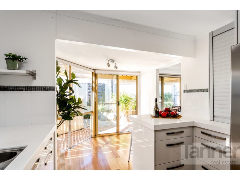 3 Canada Court, North Haven SA 5018