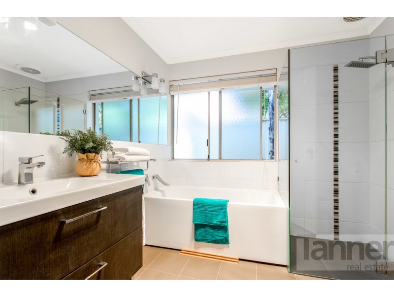 3 Canada Court, North Haven SA 5018