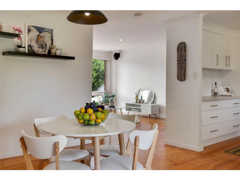 16 Pennant Street, Aberfoyle Park SA 5159